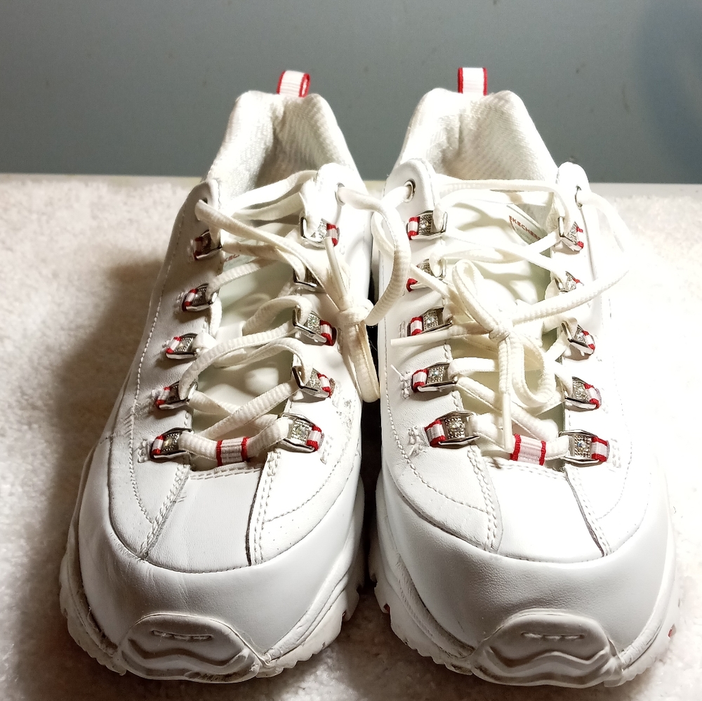 Womens Skechers Shoes Pre-owned Size 9.5